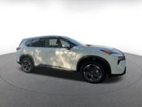 Used 2024 Nissan Rogue SV image 2