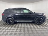 New 2025 Volkswagen Atlas Peak Edition SE image 2