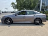 Used 2024 Toyota Camry SE image 3