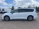 Used 2023 Chrysler Pacifica Limited image 5