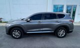 Used 2020 Hyundai Santa Fe SE image 3