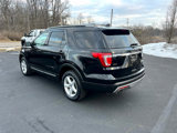 Used 2017 Ford Explorer XLT image 5