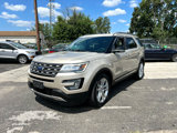 Used 2017 Ford Explorer XLT w/ Equipment Group 202A image 3