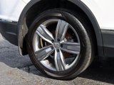Used 2021 Volkswagen Tiguan SEL image 6