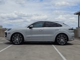 Used 2025 Porsche Cayenne GTS image 2