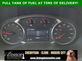 Used 2023 GMC Acadia SLE w/ Driver Convenience Package image 3