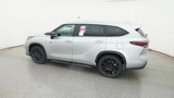 New 2025 Toyota Highlander XLE image 4