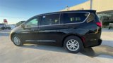 New 2025 Chrysler Pacifica Select w/ Uconnect Theater Family Group image 6