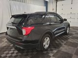 Used 2023 Ford Explorer XLT image 4