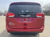 Used 2025 Chrysler Voyager LX image 5