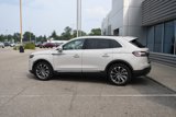 Used 2023 Lincoln Nautilus Reserve w/ Equipment Group 201A image 3