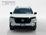 Used 2025 Honda Pilot Black Edition image 2