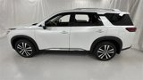 New 2025 Nissan Pathfinder Platinum image 6