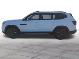 New 2025 Volkswagen Atlas Peak Edition SE image 4