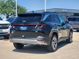 Used 2025 Hyundai Tucson SEL image 3