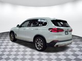 Used 2025 BMW X5 xDrive50e w/ Climate Comfort Package image 3
