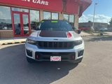 Used 2022 Jeep Grand Cherokee Trailhawk w/ Luxury Tech Group III image 2