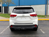 Used 2019 Toyota Highlander LE image 5