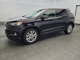 Used 2022 Ford Edge Titanium image 2