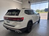 New 2026 Volkswagen Atlas Peak Edition image 4
