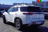 New 2025 Nissan Pathfinder SL w/ SL Premium Package image 3