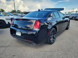 Used 2021 Chrysler 300 Touring L image 4