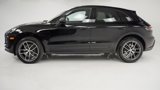 Certified 2024 Porsche Macan image 2
