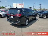 New 2025 Chrysler Pacifica Select image 5