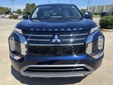 New 2025 Mitsubishi Outlander SE image 2