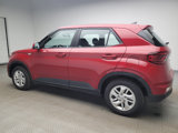 Used 2022 Hyundai Venue SE image 3