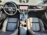 Certified 2024 Porsche Macan image 6