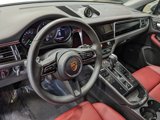 Used 2025 Porsche Macan image 4