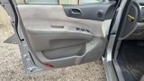 Used 2008 Kia Sedona LX image 2