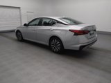 Used 2023 Nissan Altima 2.5 SV image 3