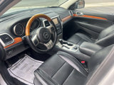 Used 2011 Jeep Grand Cherokee Overland image 6