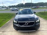 Used 2022 Volvo XC40 T5 Momentum image 6