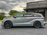 Used 2025 Toyota Sienna XLE Woodland Edition image 2