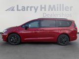 New 2025 Chrysler Pacifica Premium image 2
