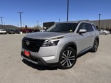 New 2025 Nissan Pathfinder Platinum image 3