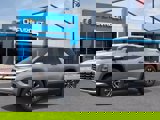 New 2026 Chevrolet Equinox LT image 2