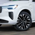 New 2025 Volvo XC90 T8 Plus w/ Protection Package Premier image 4