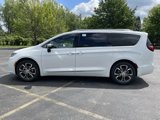 New 2025 Chrysler Pacifica Pinnacle image 2