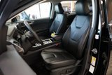 Used 2022 Ford Edge Titanium image 2
