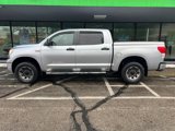 Used 2010 Toyota Tundra 4x4 CrewMax image 3