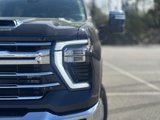 Used 2024 Chevrolet Silverado 2500 LTZ image 2