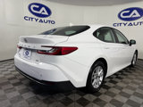 Used 2025 Toyota Camry LE image 4
