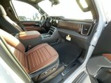 New 2025 GMC Sierra 3500 Denali Ultimate image 4
