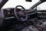 Certified 2025 Porsche Cayenne Coupe image 4