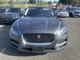 Used 2019 Jaguar F-PACE Premium image 2