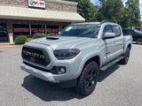 Used 2018 Toyota Tacoma TRD Sport image 4